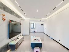 中信泰富济南尊正规3室2厅楼层好户型方正房龄新