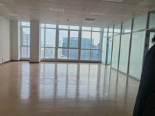 名汇纯写字楼215平精装修南向看房方便