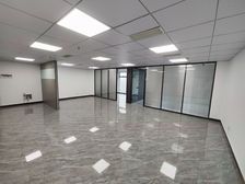 宁兴汇亚国际 高层 140平超值出租!临地铁地段好,精装修