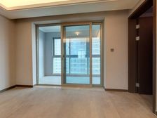 铂湾澜庭 精装 中间楼层 四房 东边户 没住过人 诚心出售