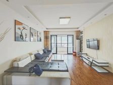 黄金99景城 南北通透 精装三居 满二 带车位 带地下室