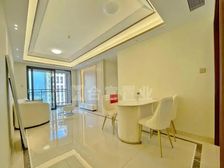 华发中央公园 诚心出售 送车位送家私家电 价格可谈 包税南向