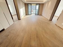 东端户送车位急售,摩天轮旁豪宅,精装大四房,前后无挡,可看江