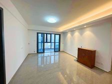 富力华庭 双卫格局 满二 高楼层采光充足 商品房 次新小区