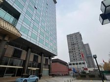 底商 长安街光华长安一层底商165平出租 超大广告位