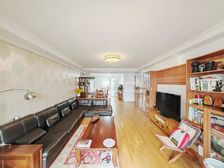 环山路 小高层非顶 户型方正 电梯房 配套车库 地下室