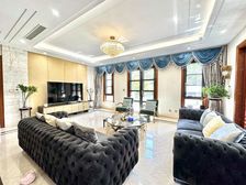 占地超千平 满五V一 豪装800个 双首层 享20 河岸线