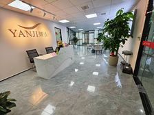 鼓楼地铁口恒隆中心245平精装修电梯口六隔间随时看