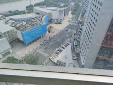 东门口地铁口汇金大厦精装修1700平 四隔间带家具电梯口位置