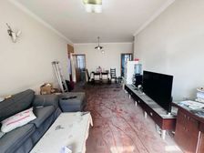 新虹桥明珠花园(1888弄) 环境好 商业配套成熟 中间楼层