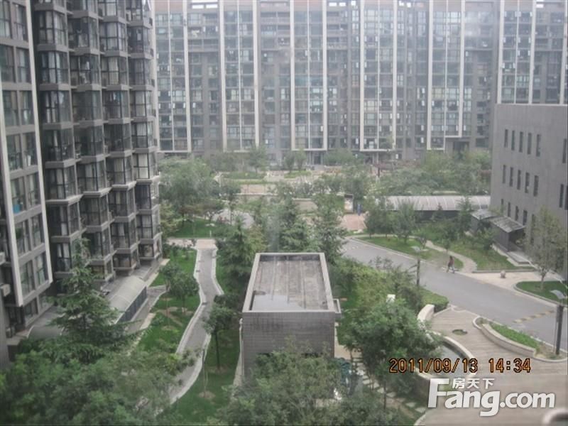 小区相关图