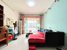 四季花园 南向 急售 中层 包税费 送车位 价格可谈