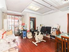 地铁口700 ,(性价比)三房,位置好,看房方便,高楼层