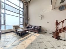 华府金沙电梯顶跃【带露台花园】天气好可以看雪山