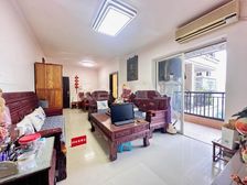 文昌雅居 送车位 包税费 急售 南向 中层 价格可谈