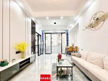 石路基小区 送车位 包税费 南向 急售 中层 价格可谈