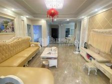 香逸澜湾地铁精装3室2厅2卫1阳台,交通便利,设施齐全