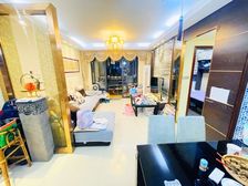 富通自在城 南向采光好 精装可拎包入住 楼龄新 电梯房