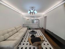 商业配套成熟 近地铁 中间楼层采光好 医疗配套成熟 满五