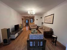 莘庄北广场 交通便利 购物方便 商品住宅 装修好 居住密度低