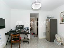 莘庄北广场 交通便捷 精装可拎包入住 正南朝向 商业配套齐全