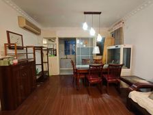 带看如雨下,两房朝南,厅厨卫朝北,全明户型,花园位置,诚售!