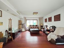 此房税费低 荷兰庄园精 装3居室 业主急售 比同户型单价低