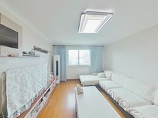 老业主挂牌诚心卖 户型方正南北通透 中间楼层 看房方便