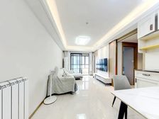 楼栋以及楼层位置很好,精装修,拧包入住