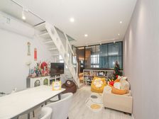 精装修边套,有阁楼,全明户型,采光好无遮挡