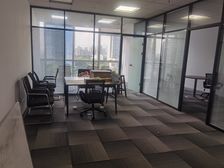 恒宇广场房东急用钱白菜价出 7200含物业 精装两间隔断