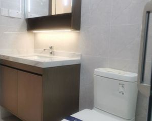 首付12万城南地铁口精装现房