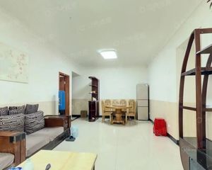 新市紫荆花园 送车位 包税费 南向 中层 急售 价格可谈