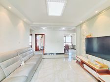 电建路次新小区 名辉豪庭