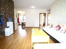 精装三室,楼层好,位置好,出入方便,视野棒