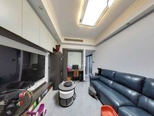 白云银苑大厦 送车位 包税费 南向 中层 急售 价格可谈