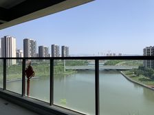 上湖城三期岛头洋房,172平4房2厅3卫 全新精装未住人