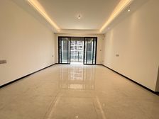 小高层南北通透四房,一梯两户,楼层好采光靓。