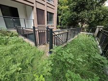 上上城三期洋房 总共三层 带车位带花园 亏本急售