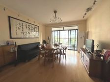 近地铁 龙兆苑电梯小高层 1梯2户 户型正气