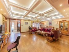 新上!御墅临枫 精装大联排 六居室 带电梯 周边配套齐全