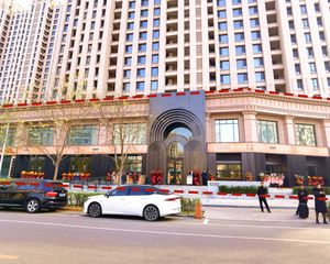 单价2万!东城建国门丶年80万层高8米丶外地人可以买!