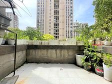 冬暖夏凉带露台丨两房两厅两阳台丨紧靠13号线地铁口丨临近万达