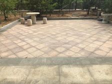 旅游路国华东方美郡大平层 一楼带160平院子 带地下室 急售