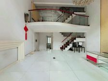 干将路 虹桥世家别墅227平619万 汽车库