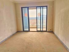 刚需小三居楼层好 次新房 户型端正 出门地铁 近 地段好