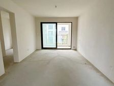 电梯多层 次新房 中间好楼层 双卫生间