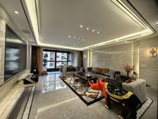 曲江新区 南湖畔 公园里的洋房 凤凰池 豪华装修大平层带车位