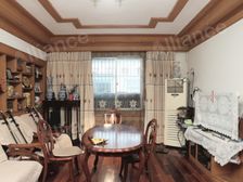 市区 三中 1楼带60平大院子 边户全明 降价急售