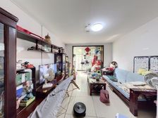 商业配套齐全 出行方便 双卫 南北通透 居住密度低 临地铁